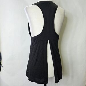 Lululemon Athletica partially open back tank top